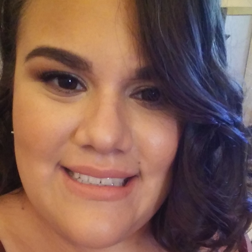 Meet your Posher, Andrea